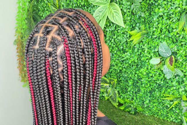 Knotless braids hairstyle - District Braids by Anna